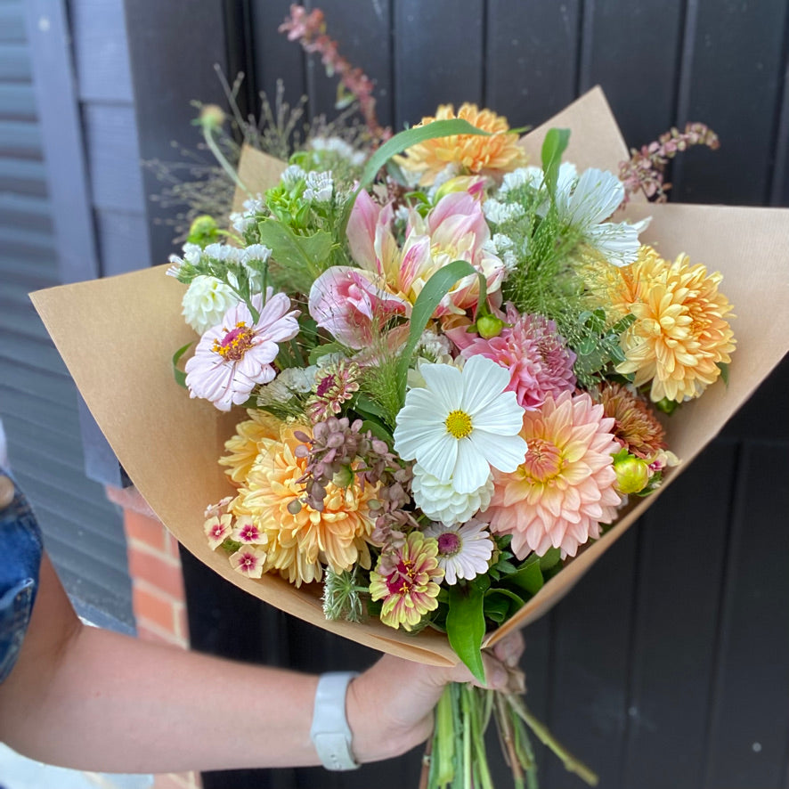 12 Month Seasonal Flower Subscription - Seasonal Bunch
