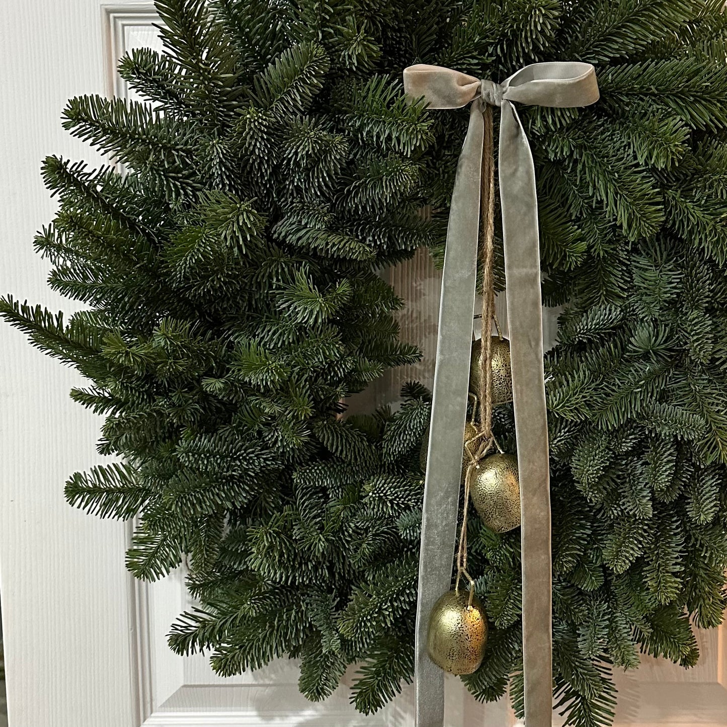 Noblis Pine Luxury Christmas Wreath