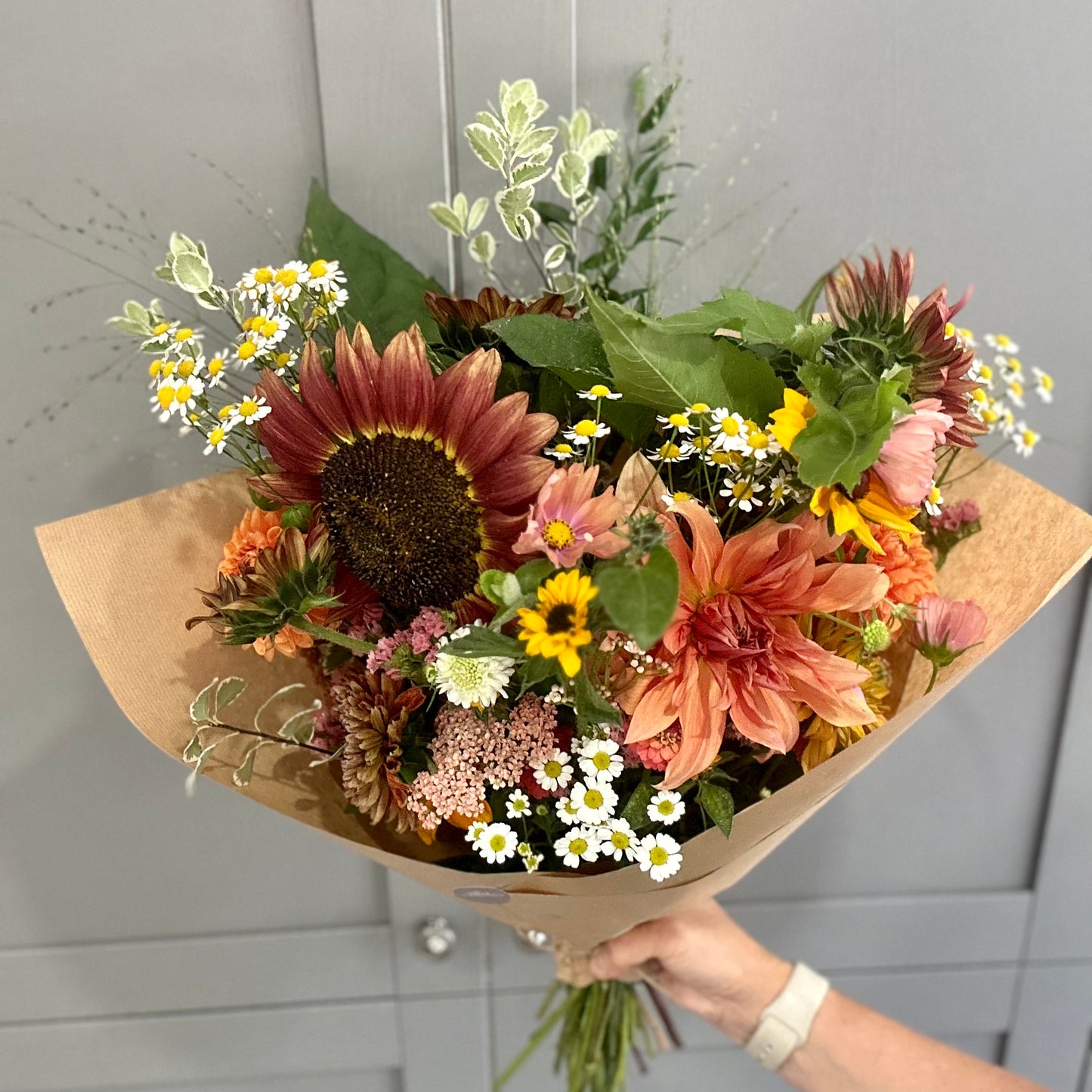 September Friday Flowers - Standard Bunch