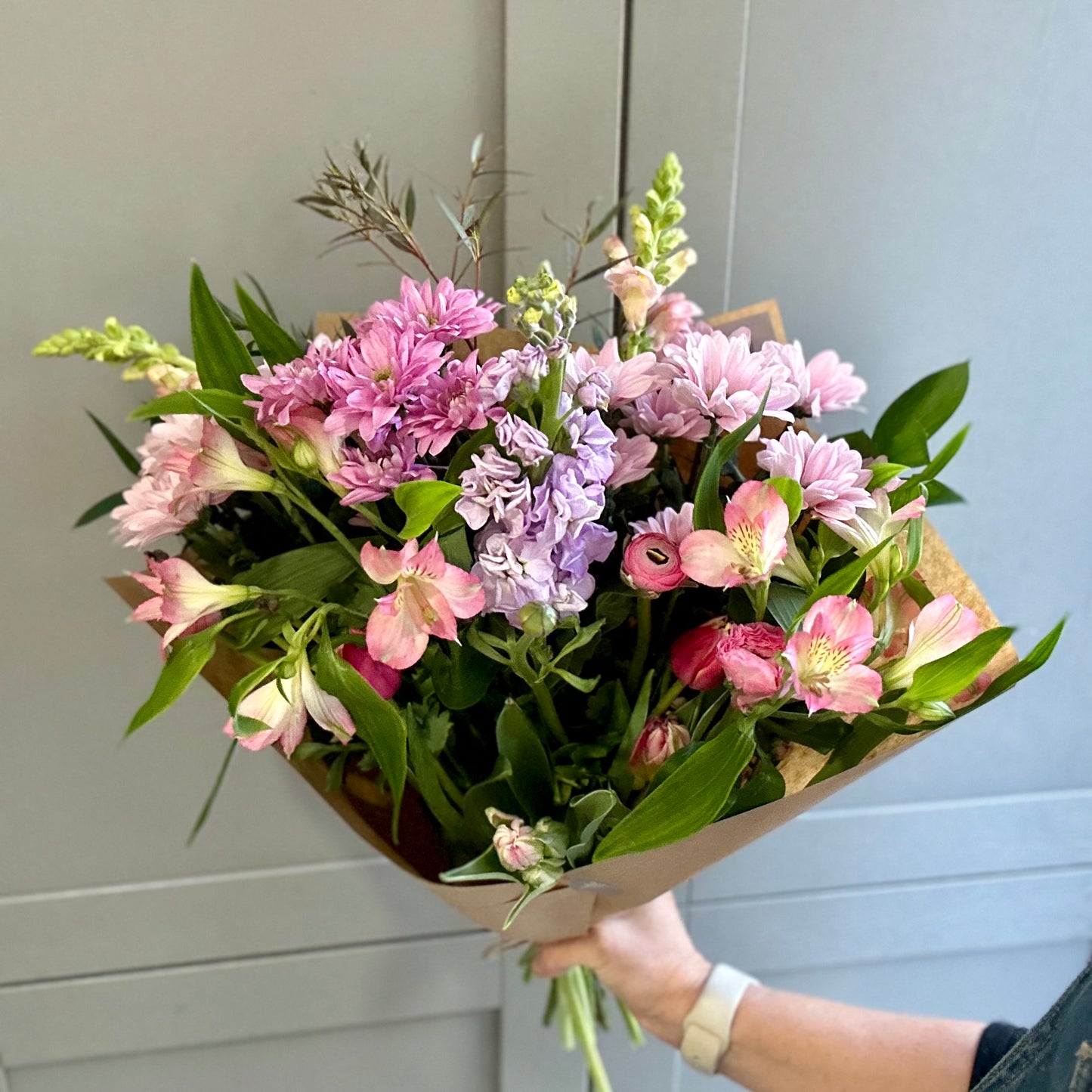 September Friday Flowers - Extra Large Bunch