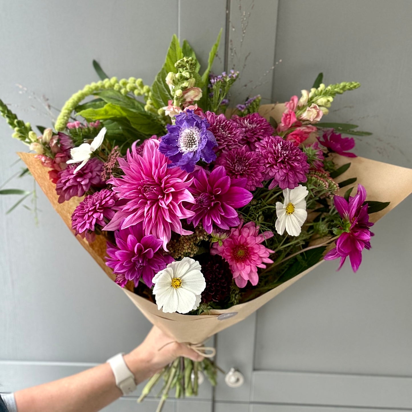 September Friday Flowers - Standard Bunch