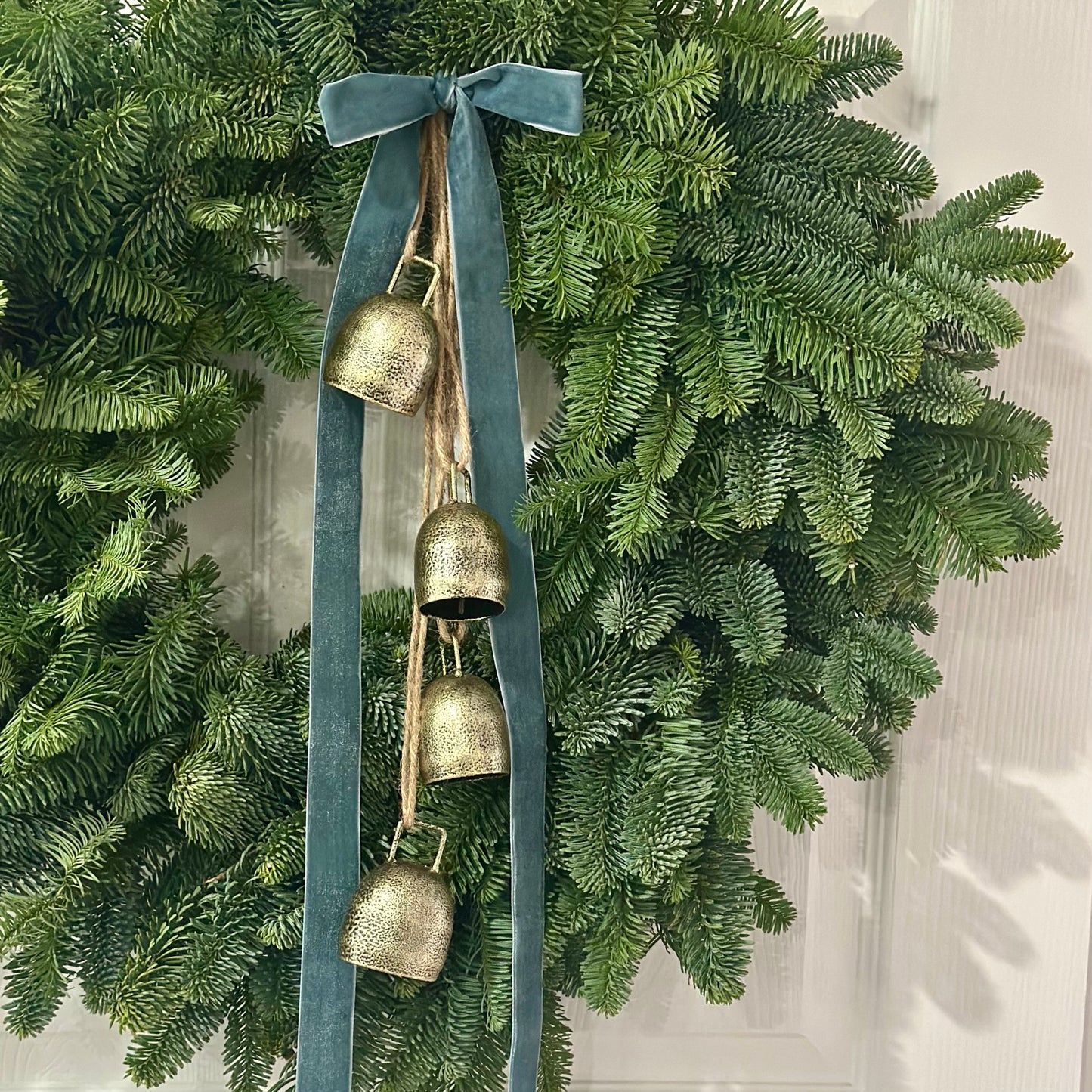 Noblis Pine Luxury Christmas Wreath