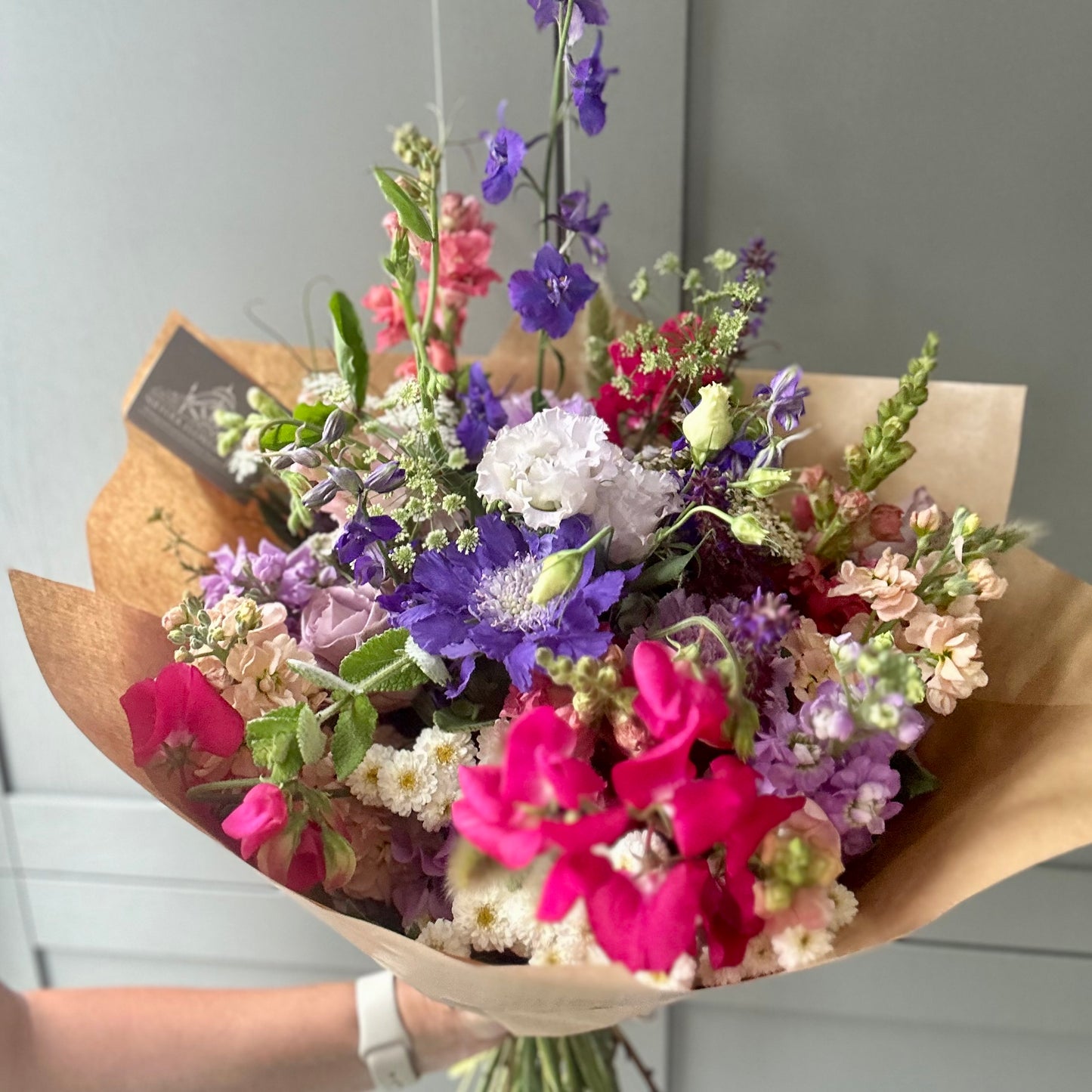 September Friday Flowers - Standard Bunch