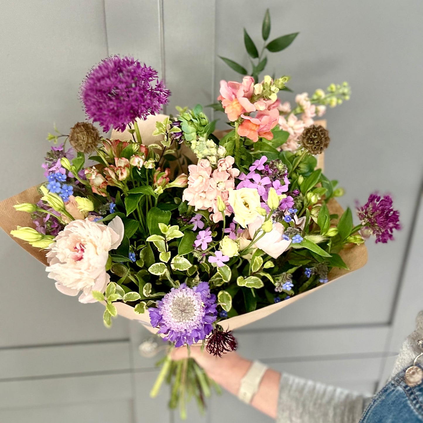 September Friday Flowers - Extra Large Bunch