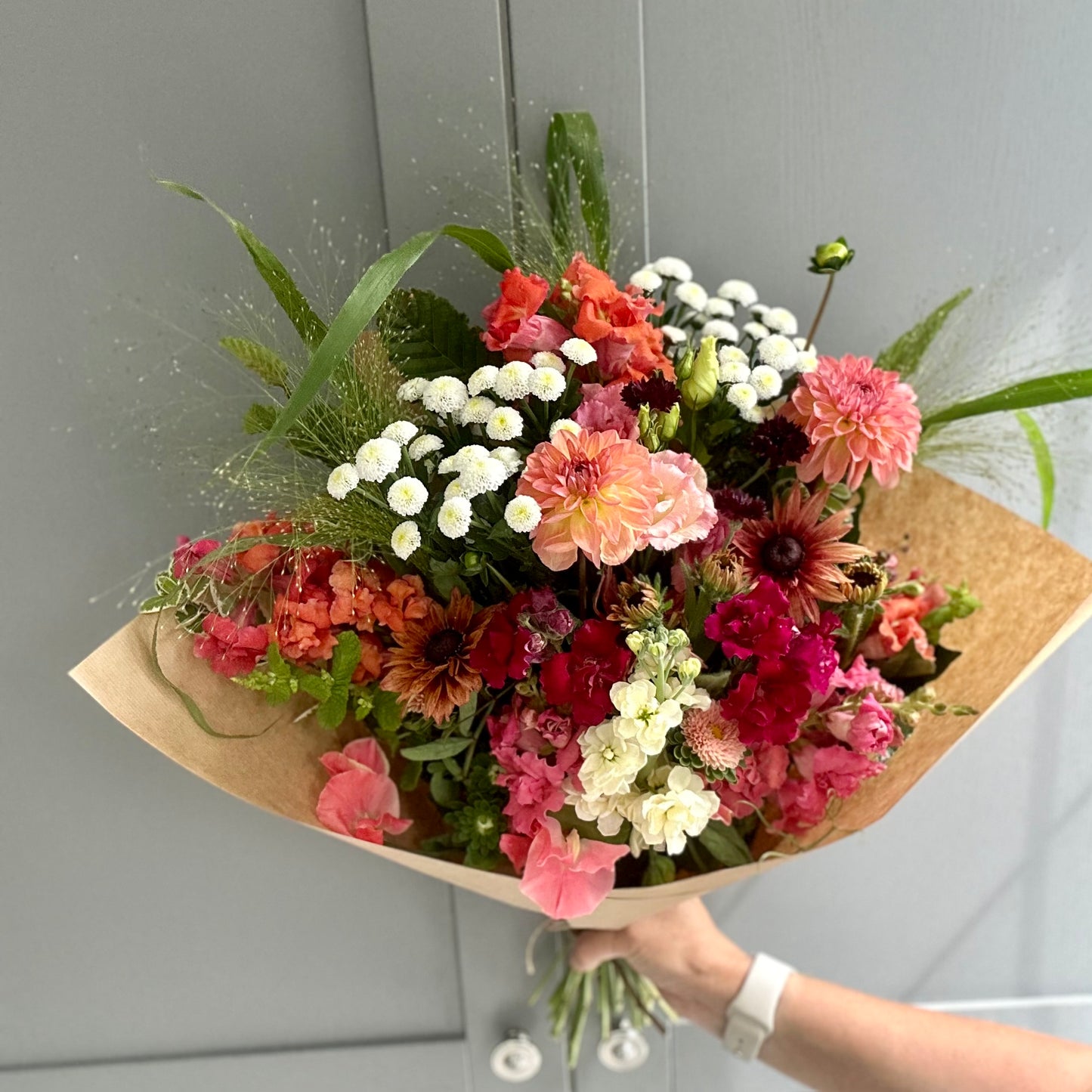 September Friday Flowers - Standard Bunch