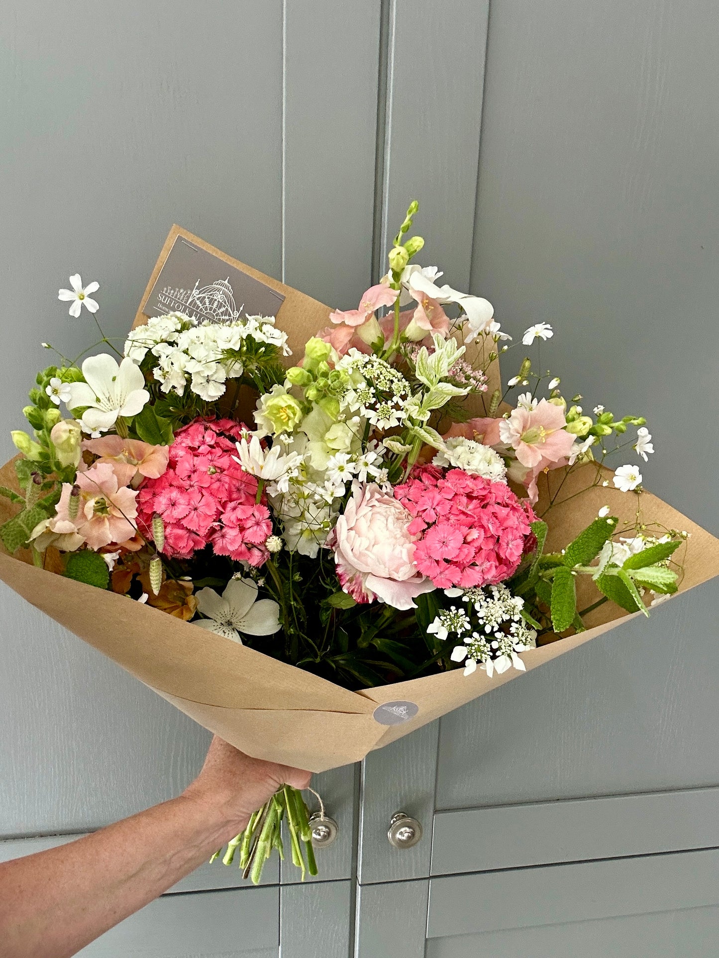 Friday Flowers Peachy Pink Bunch - Free Delivery
