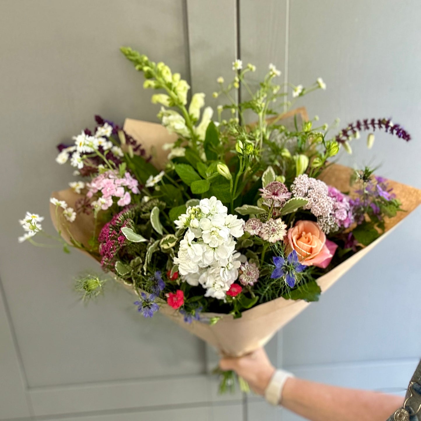 September Friday Flowers - Extra Large Bunch