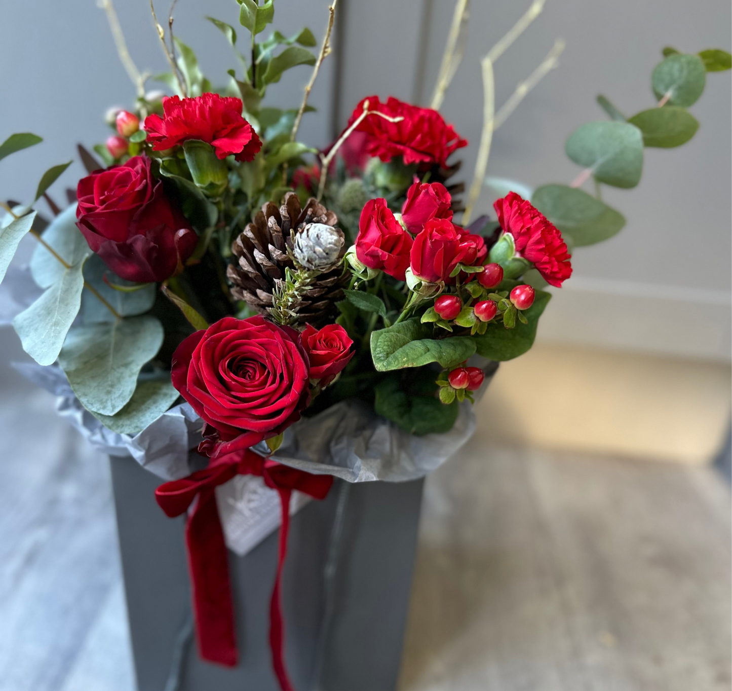 Christmas Gift Bag of Flowers