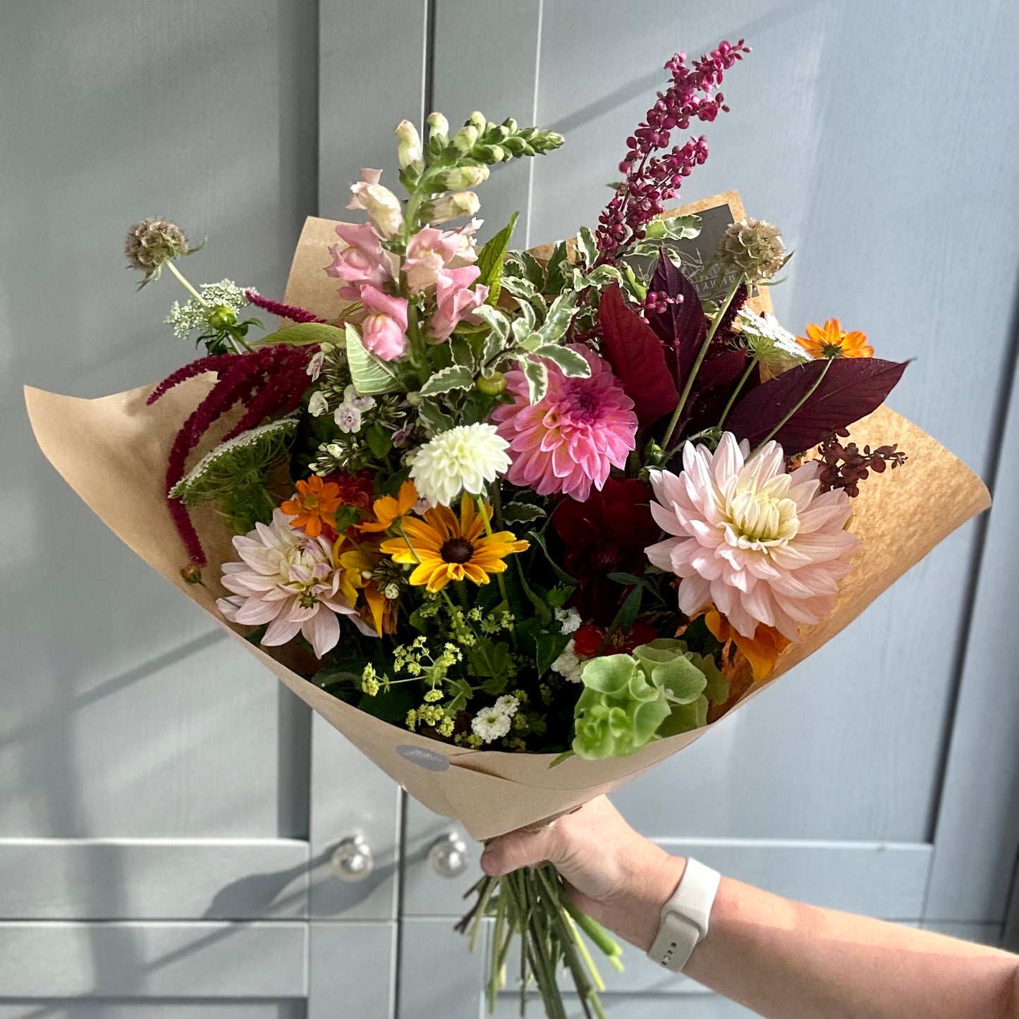 September Friday Flowers - Standard Bunch