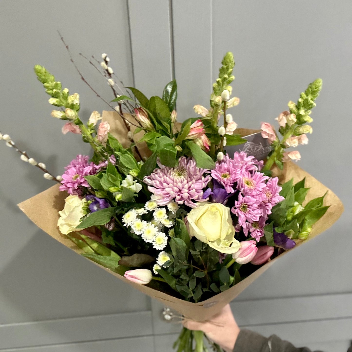 September Friday Flowers - Standard Bunch