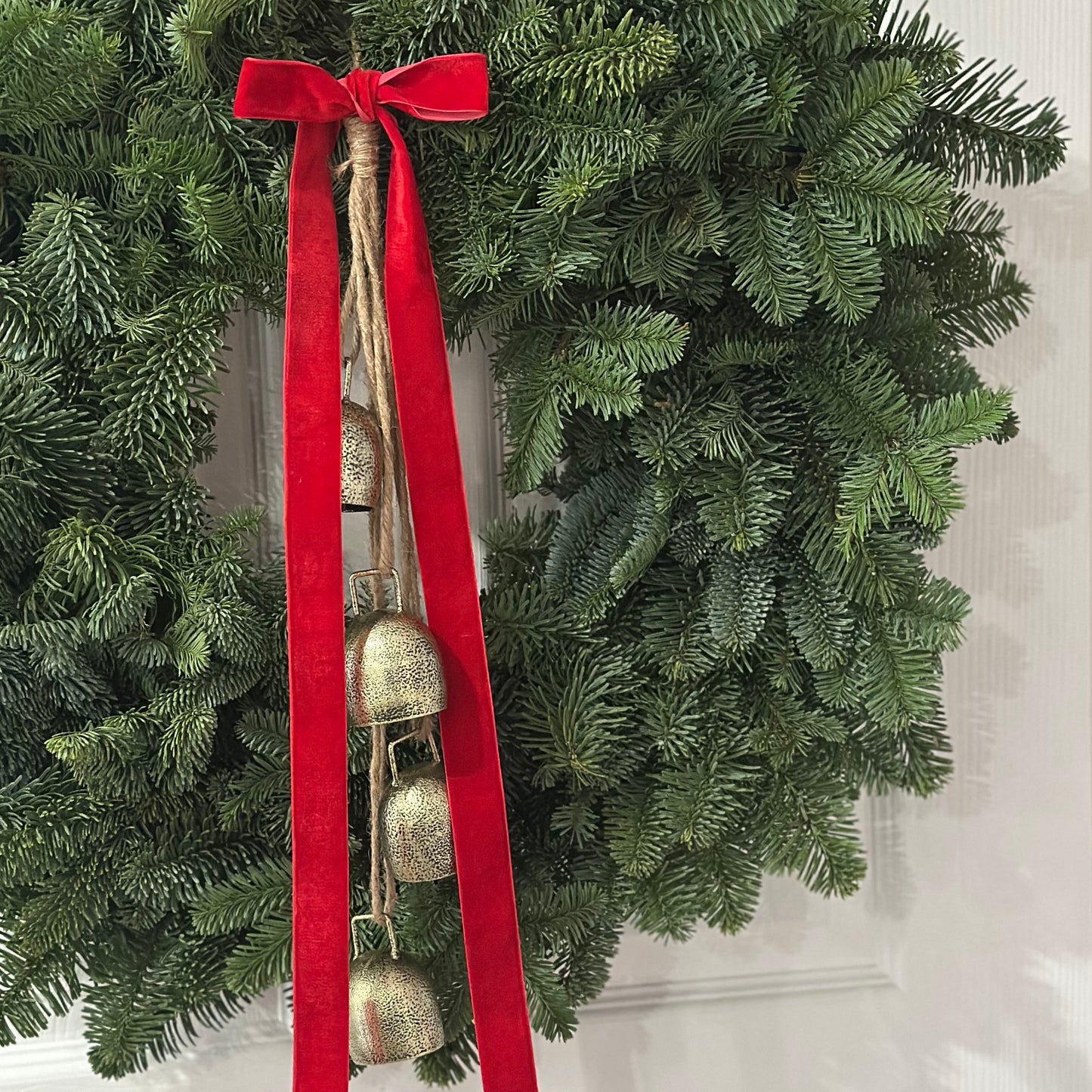 Noblis Pine Luxury Christmas Wreath