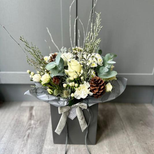 Christmas Gift Bag of Flowers