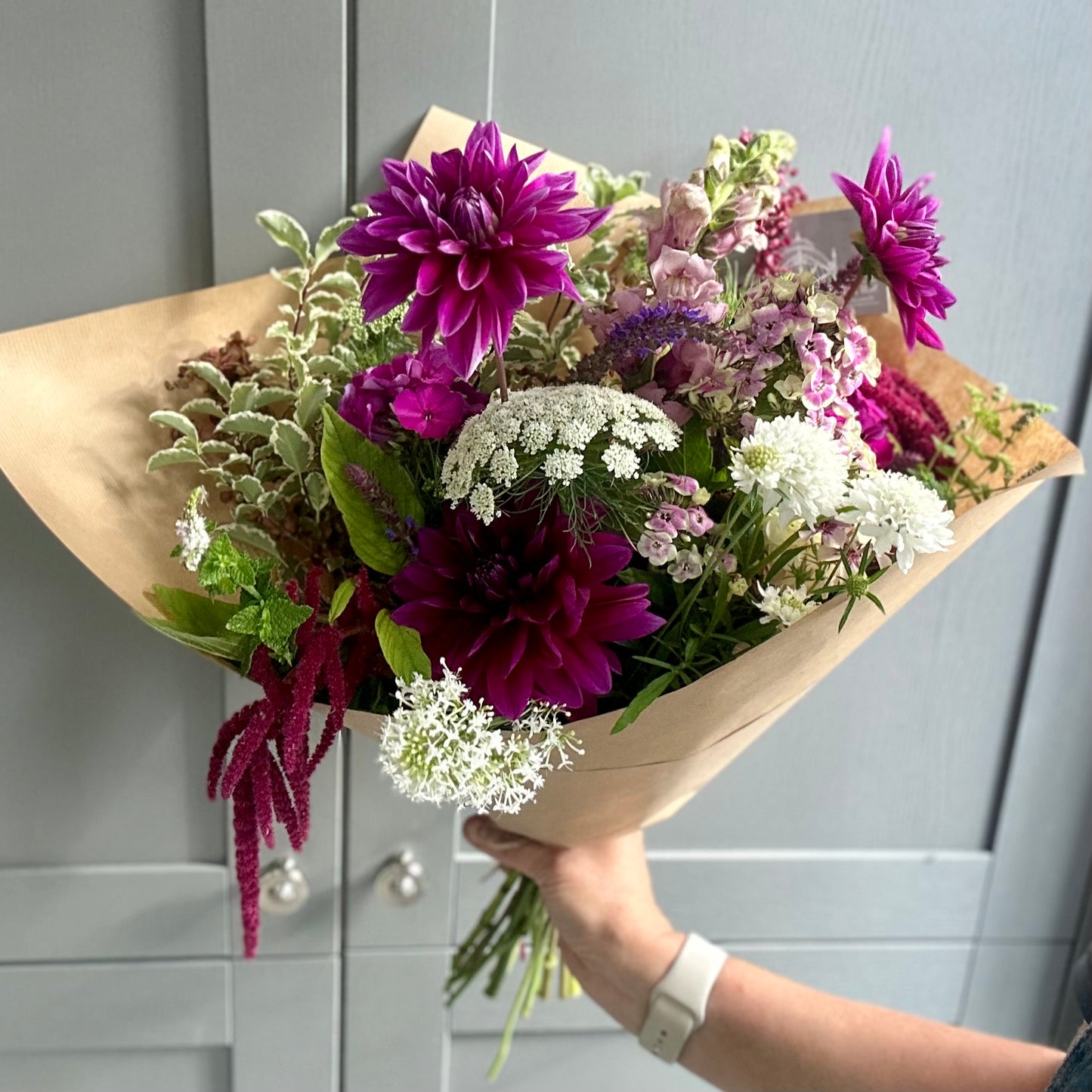 September Friday Flowers - Standard Bunch