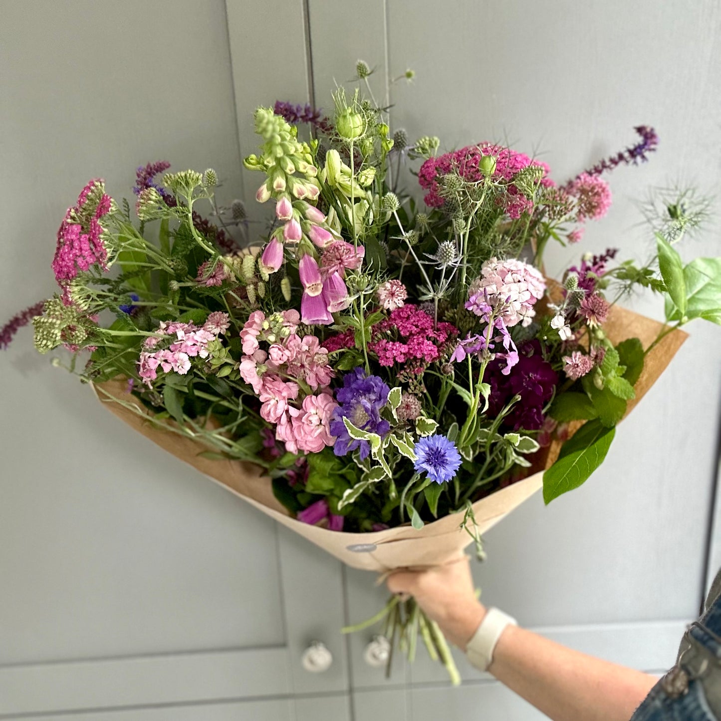 September Friday Flowers - Extra Large Bunch