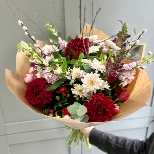 Galentine’s Hand Tied Bouquet Workshop - Saturday 8th February 2 - 4pm