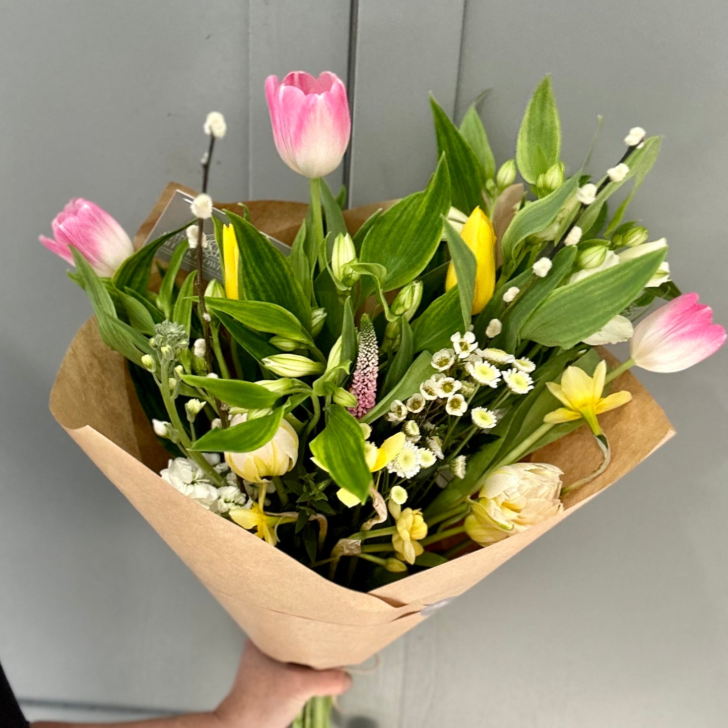 September Friday Flowers - Standard Bunch