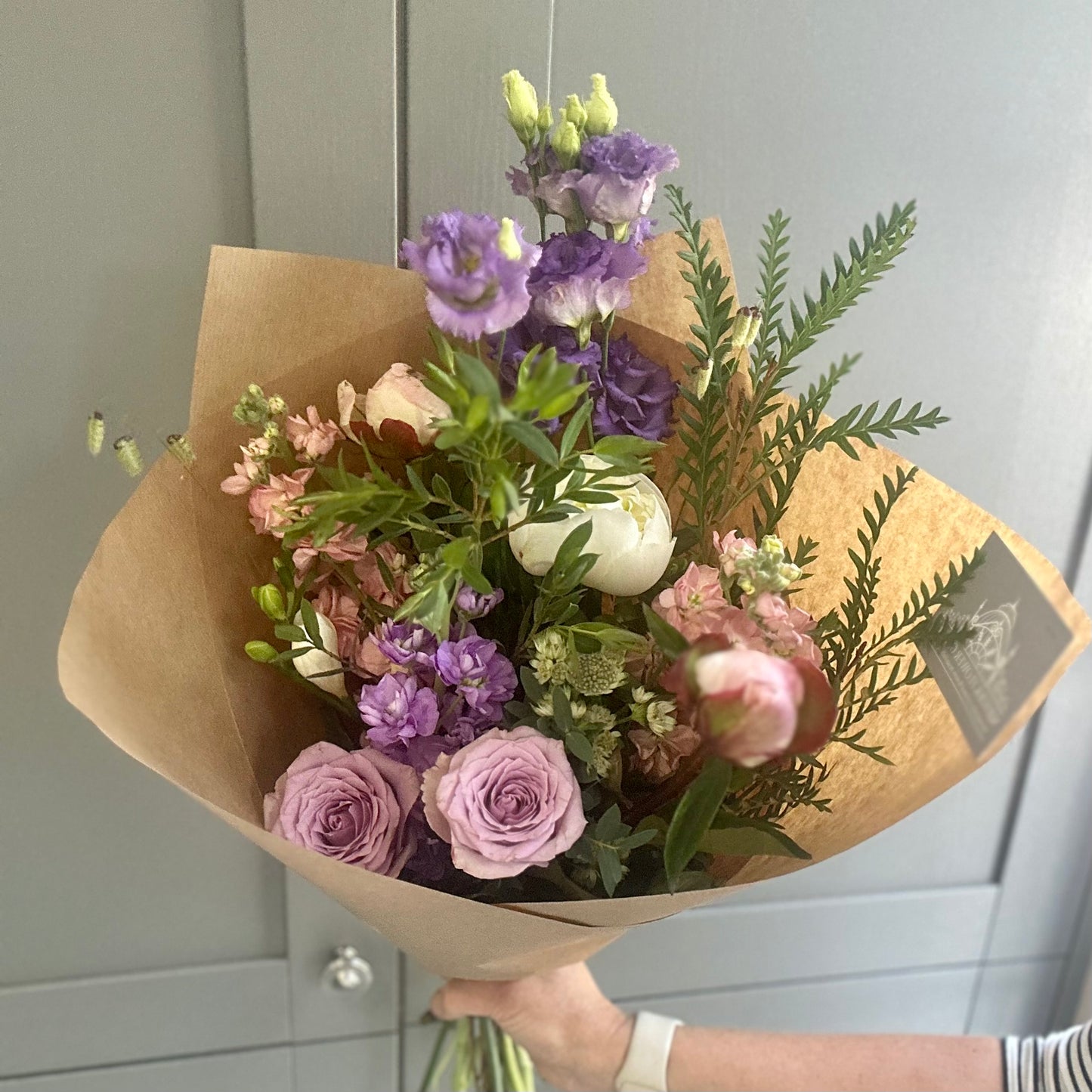 September Friday Flowers - Standard Bunch