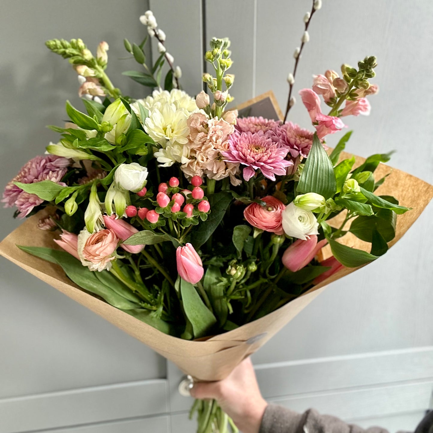 September Friday Flowers - Standard Bunch