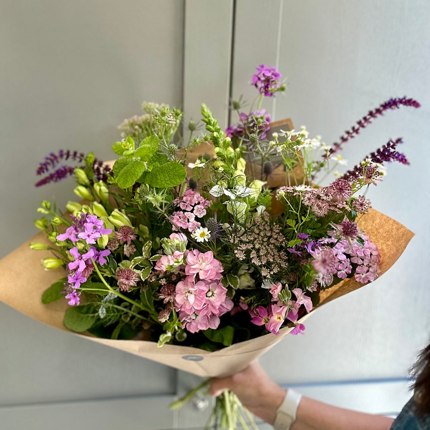 September Friday Flowers - Extra Large Bunch