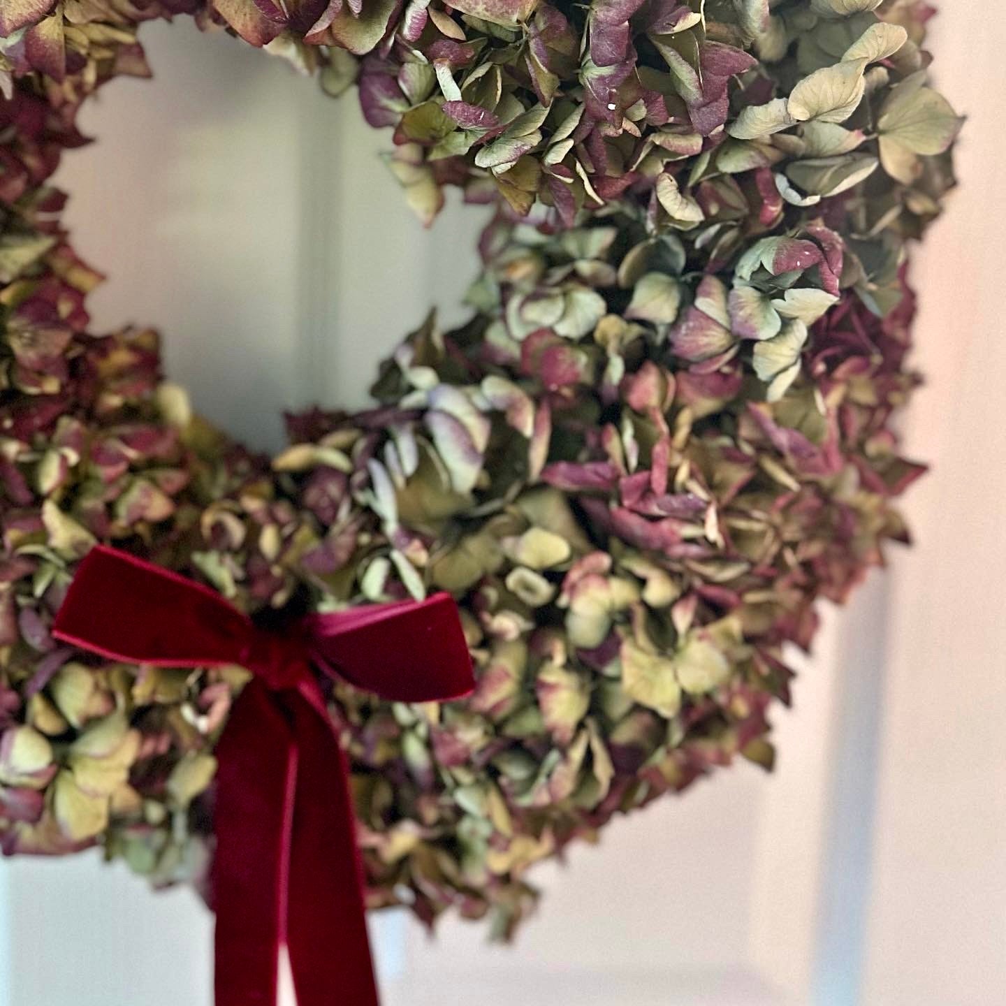 Dried Hydrangea Wreath Workshop
