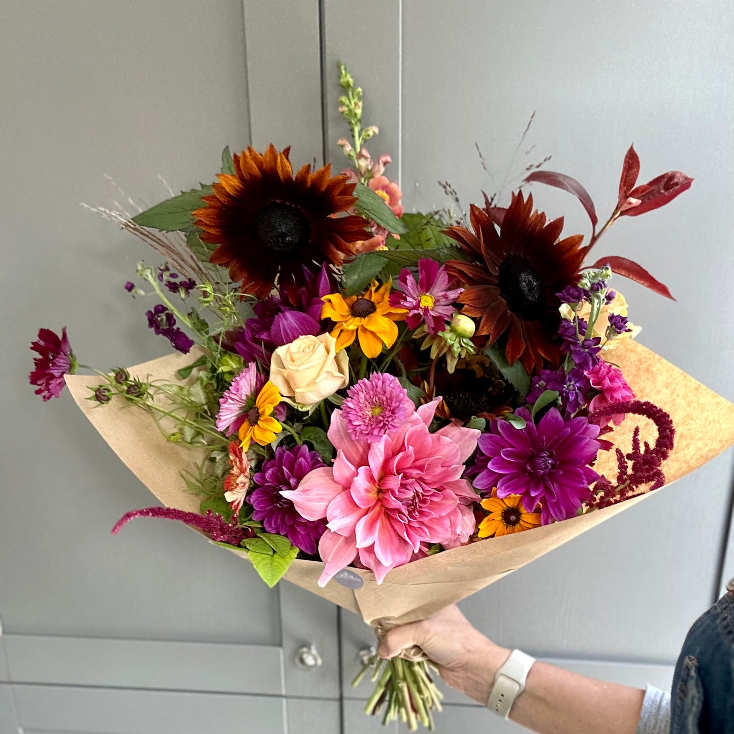 September Friday Flowers - Standard Bunch