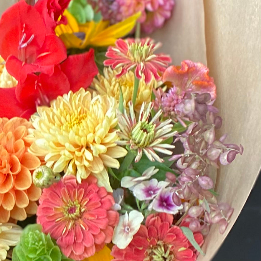 12 Month Seasonal Flower Subscription - Seasonal Bunch